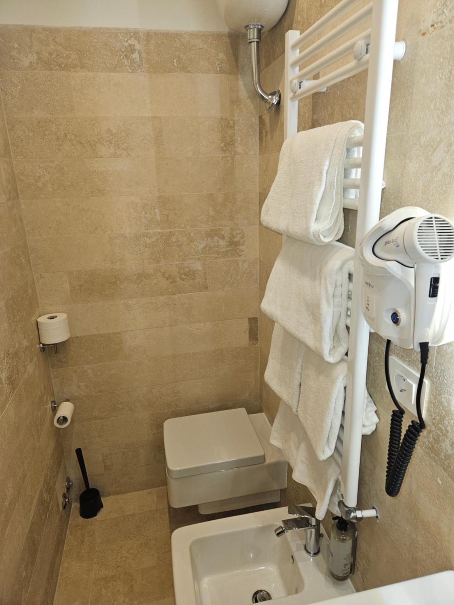 Aca Hotel Viminale Rome Bagian luar foto