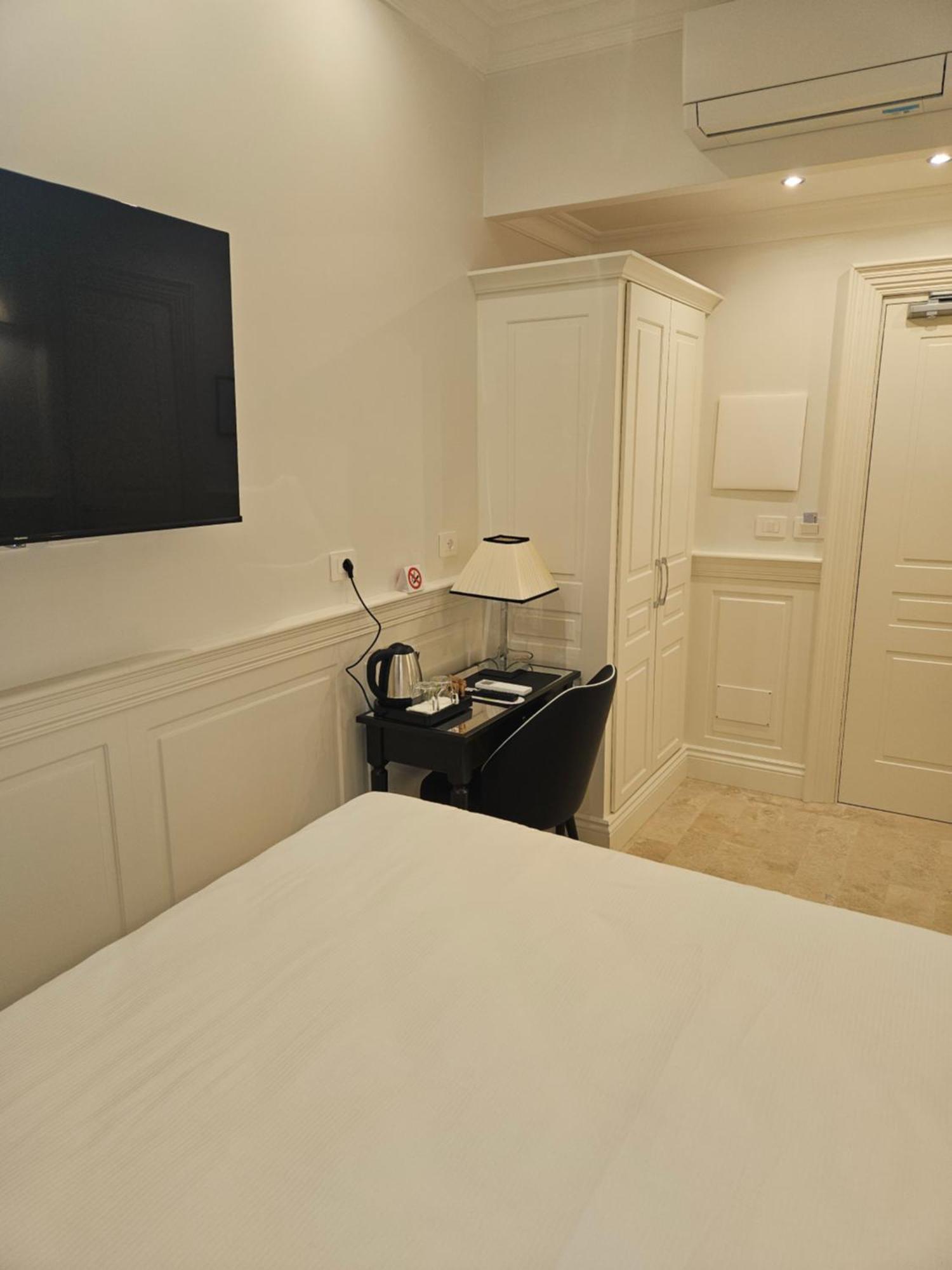 Aca Hotel Viminale Rome Bagian luar foto
